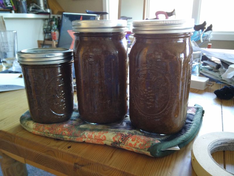 File:Pickle jars-20150809.jpg