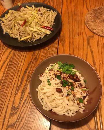 Thursday March 19 Sichuan MSG noodles (味精素面) with side veggies